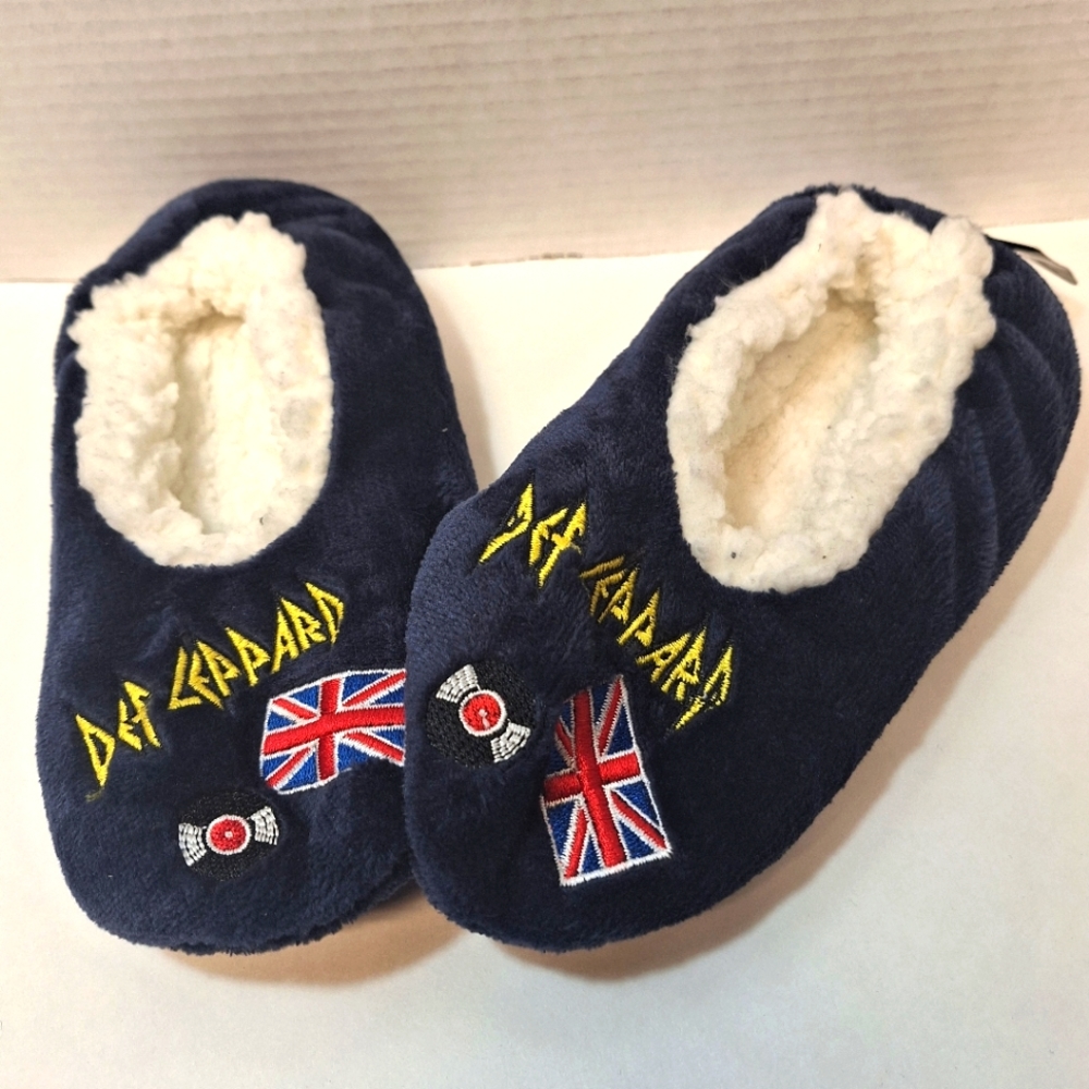 Def Leppard Slippers - S-M (5/6) NWT